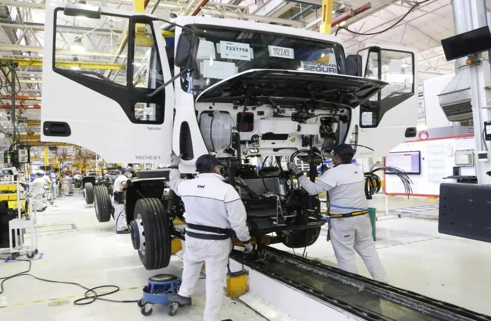 EN LÍNEA. Iveco proyecta recuperar la producción de camiones pesados que tenía en 2018, antes de la crisis. (Prensa Iveco)