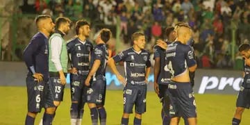 Independiente cayó 2-0 ante Sarmiento y se quedó sin final para subir a Primera. La gran campaña merece el reconocimiento. 