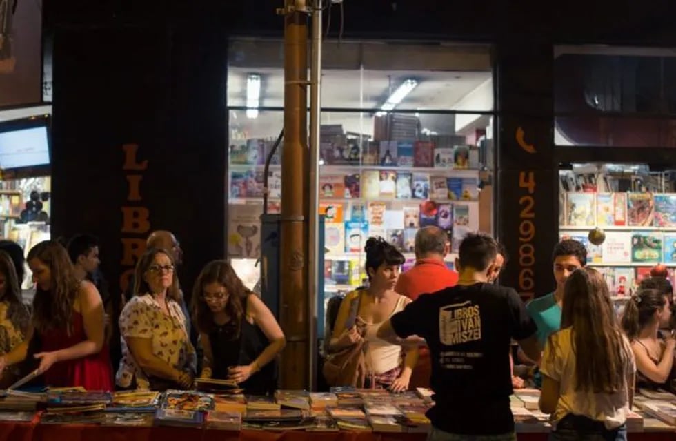Hoy se realiza la Noche de las Librerías en Mendoza entre las 19 y las 23.