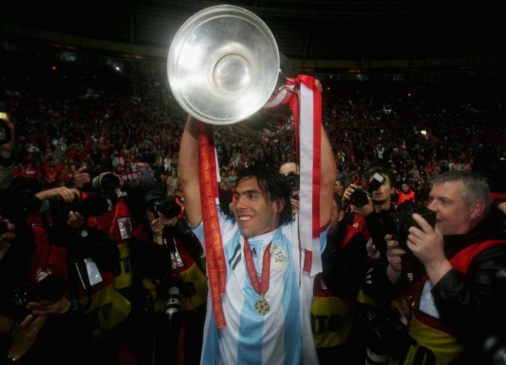 Carlos Tévez, campeón de la Champions y de la Libertadores