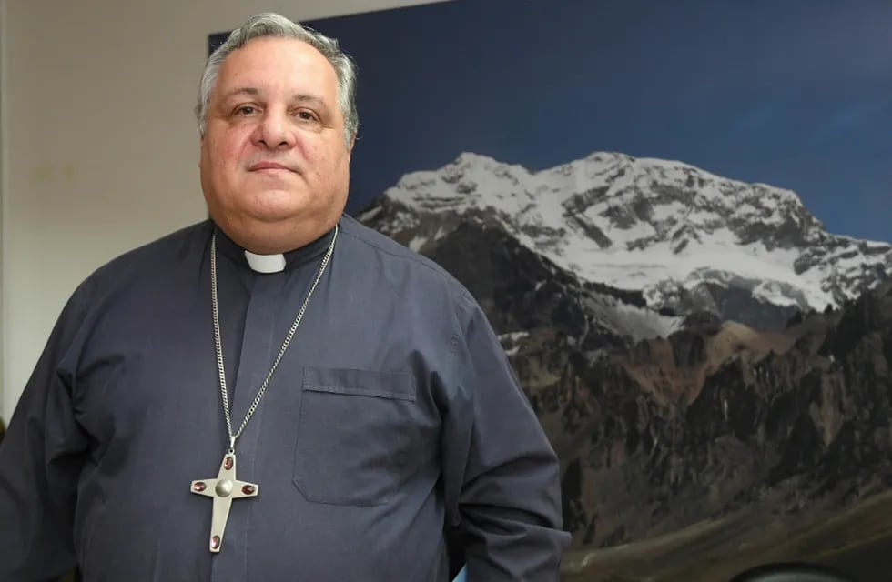El arzobispo de Mendoza, Marcelo Colombo, pasará de la vicepresidencia segunda a la primera.