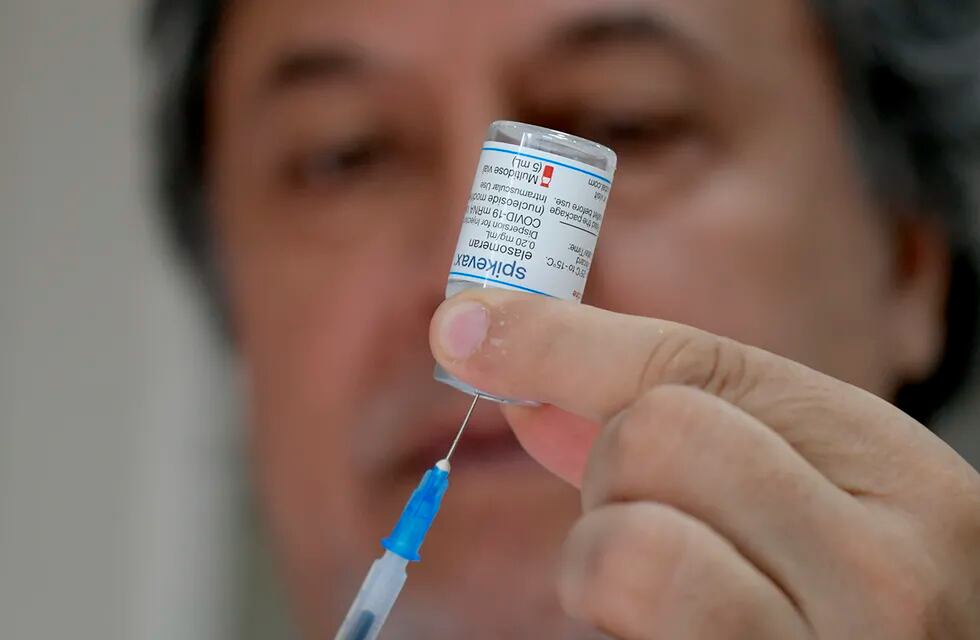 Vacunación en el Vacunatorio Central contra Covid 19
Foto: Orlando Pelichotti