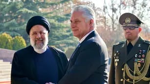 El presidente de Cuba se reunió con el de Irán para reforzar la relación y hacer frente a las sanciones de Estados Unidos
