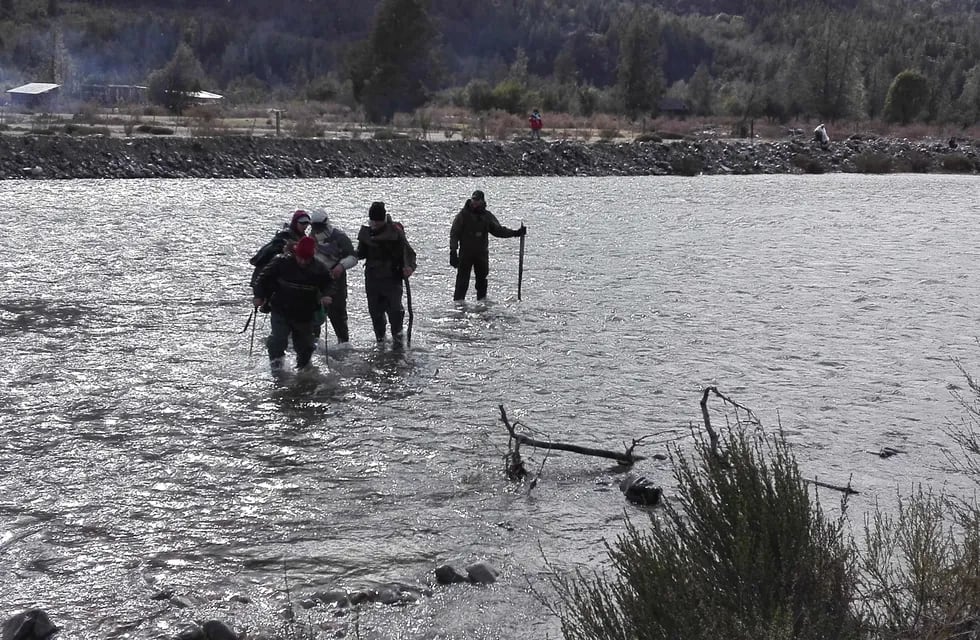 Encontraron un cuerpo en el río Chubut e investigan si es Santiago Maldonado