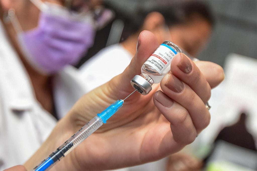 Nación anunció la colocación del segundo refuerzo de vacuna Covid para grupos priorizados