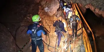 Las autoridades tailandesas dieron hoy por concluidas las operaciones de rescate y restan 5 personas que continúan atrapadas en la gruta.