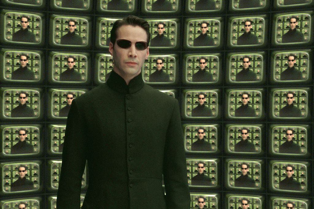 Inició el rodaje de "Matrix 4" y hay fotos de fans enloquecidos al ver a Neo en las calles