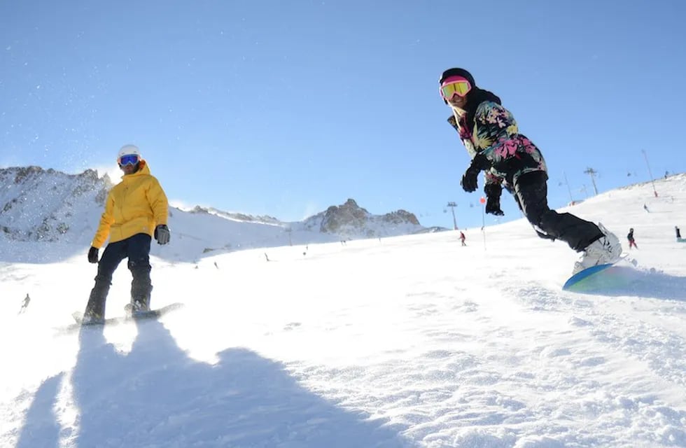 Los centros de esquí esperan una reactivación y el cese de la pandemia para poder abrir