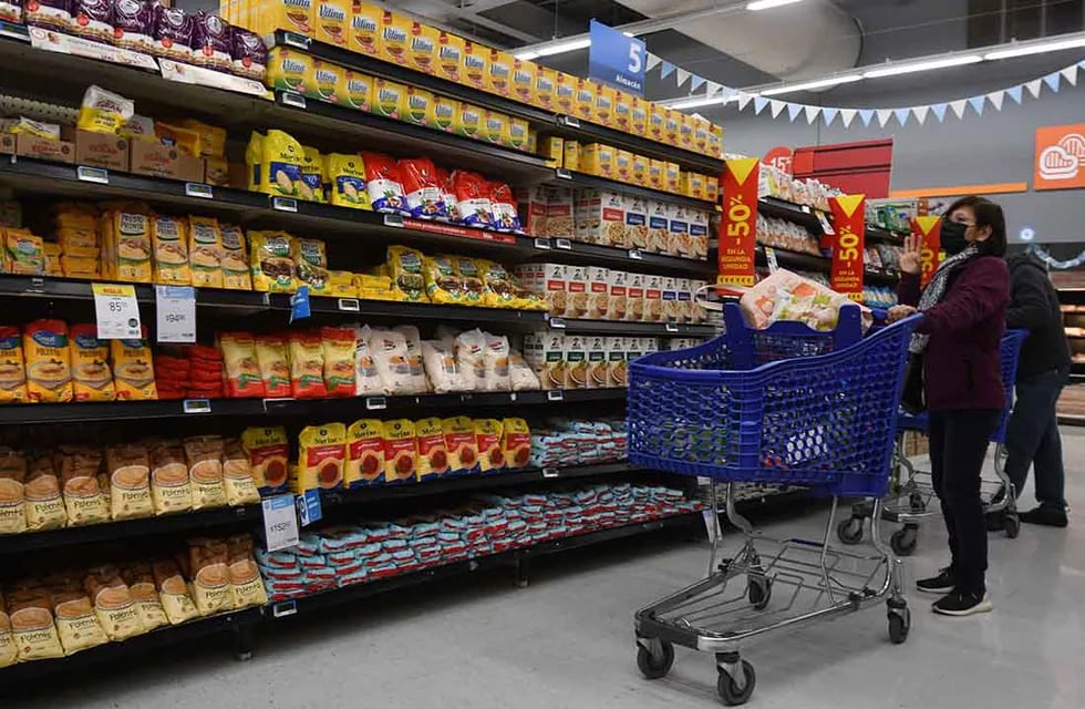 En el programa de Precios Cuidados hay nuevas normativas y aumentos en la mercadería. Foto:José Gutierrez / Los Andes