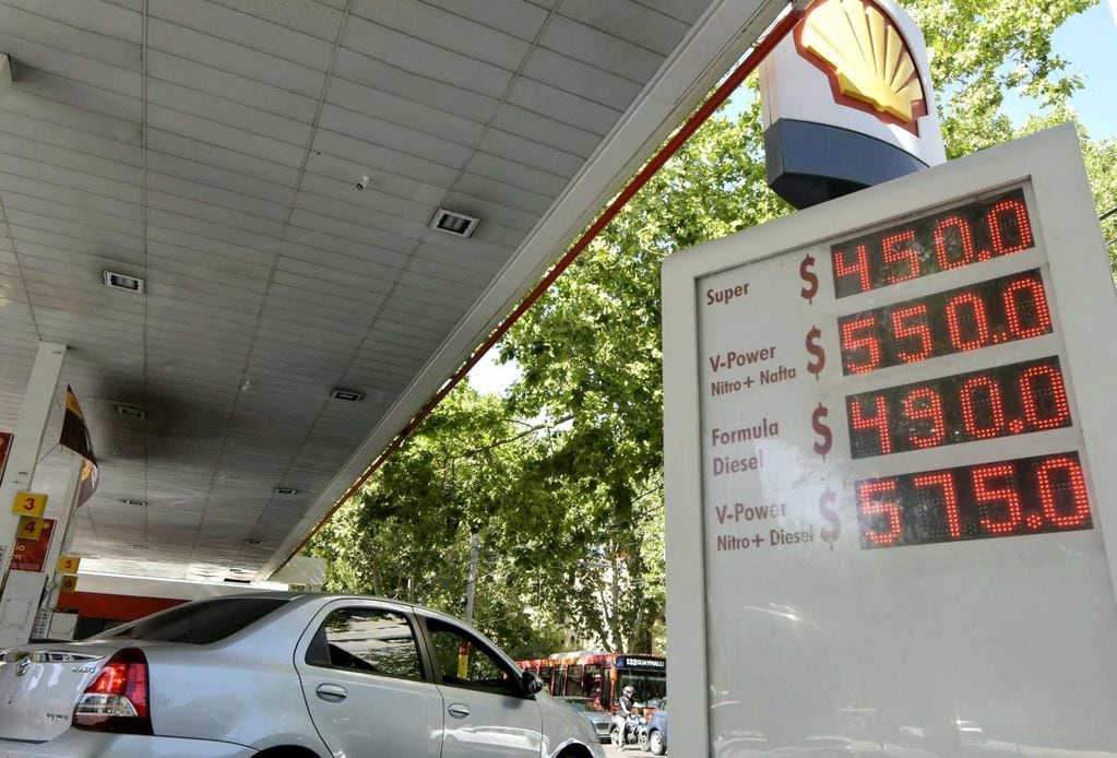 Aumento de combustible en Shell, los precios subieron 3,5% más en menos de una semana.
Foto: Orlando Pelichotti