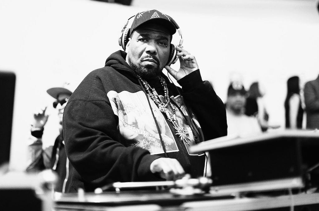 Afrika Bambaataa es un DJ estadounidense de South Bronx, Nueva York, que fue decisivo en el primer desarrollo de la cultura hip hop durante los años 1980. Foto: Web.