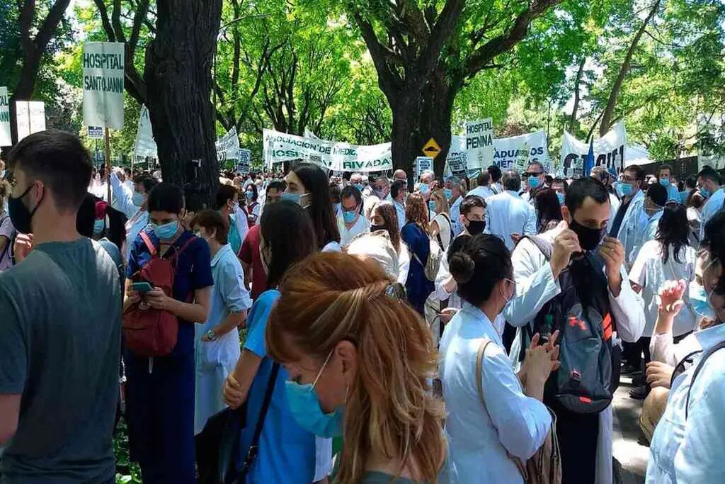Marcha de médicos en Buenos Aires