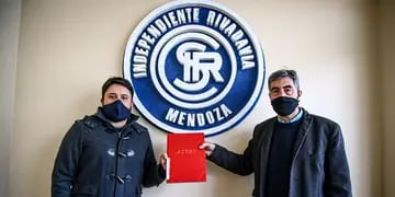 Traspaso de mando en Independiente Rivadavia