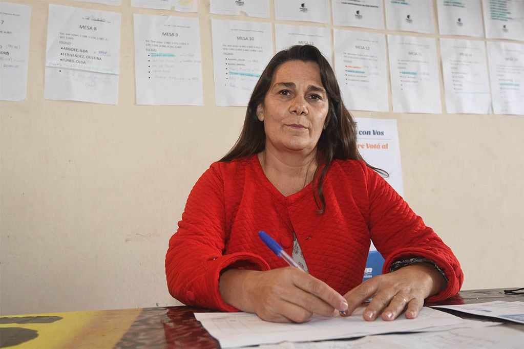 Carina Sedano, líder del Frente Azul Naranja, será la nueva Secretaria General del SUTE. Foto: José Gutiérrez.