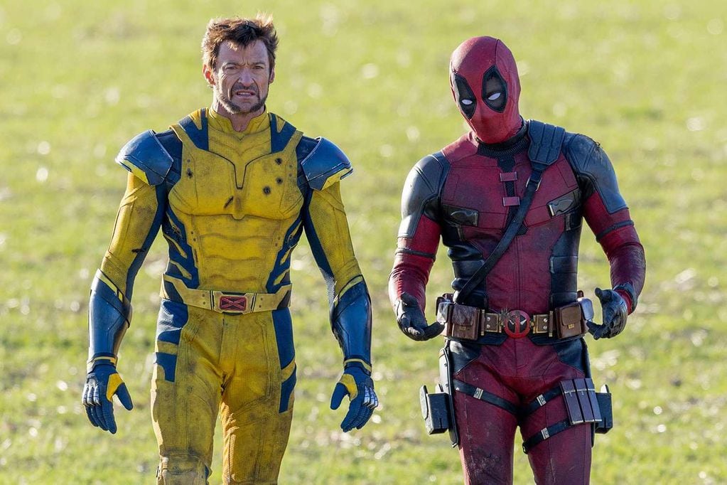 Hugh Jackman y Ryan Reynolds en el set de "Deadpool & Wolverine" (2024)