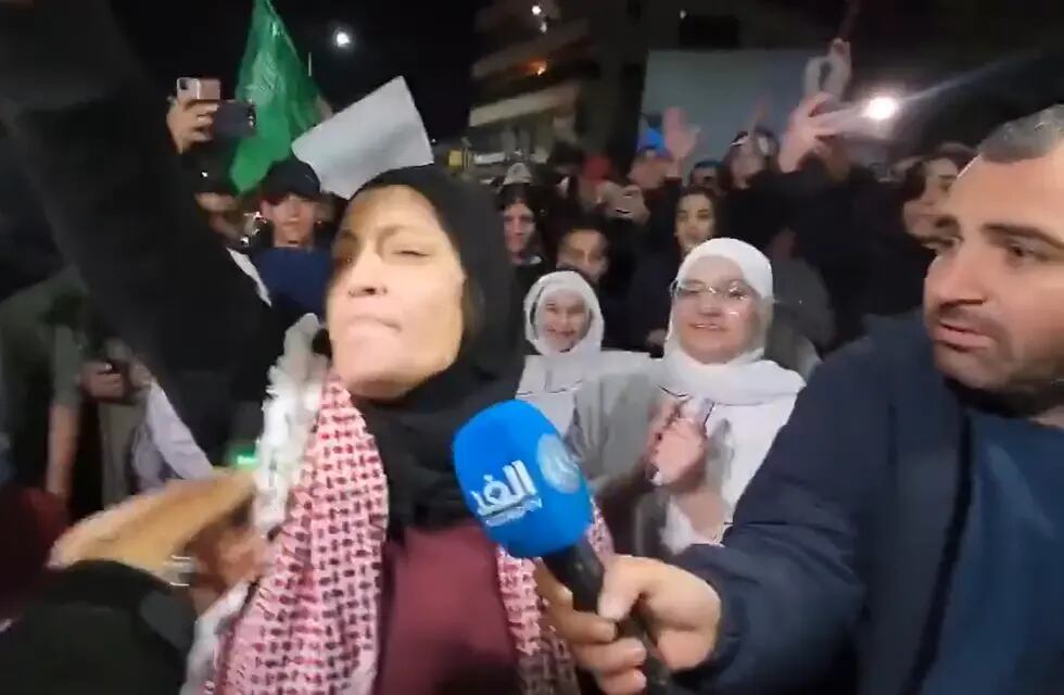 Ruda Abu Ajamiya, una de las mujeres liberadas por Israel a pedido de Hamás, arengó a derramar sangre judía apenas regresó a Gaza. Estaba detenida por intento de apuñalamiento.