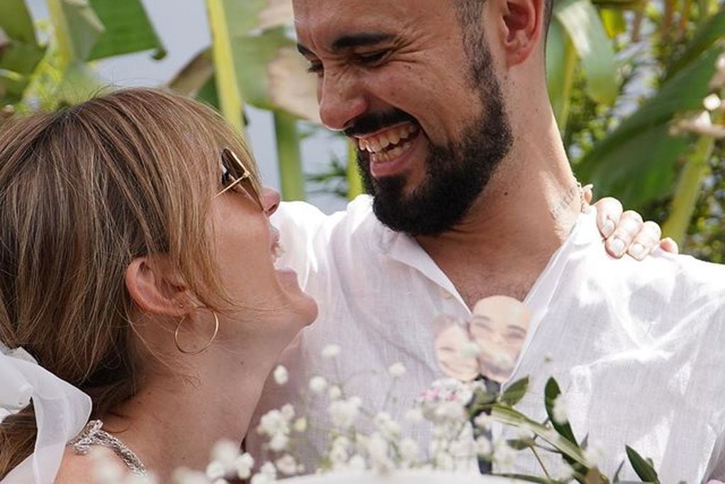 Abel Pintos y Mora Calabrese se casaron por civil en Resistencia, Chaco. (Instagram Abel Pintos)