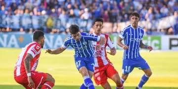 Futbol. Godoy Cruz vs Unión de Santa Fé