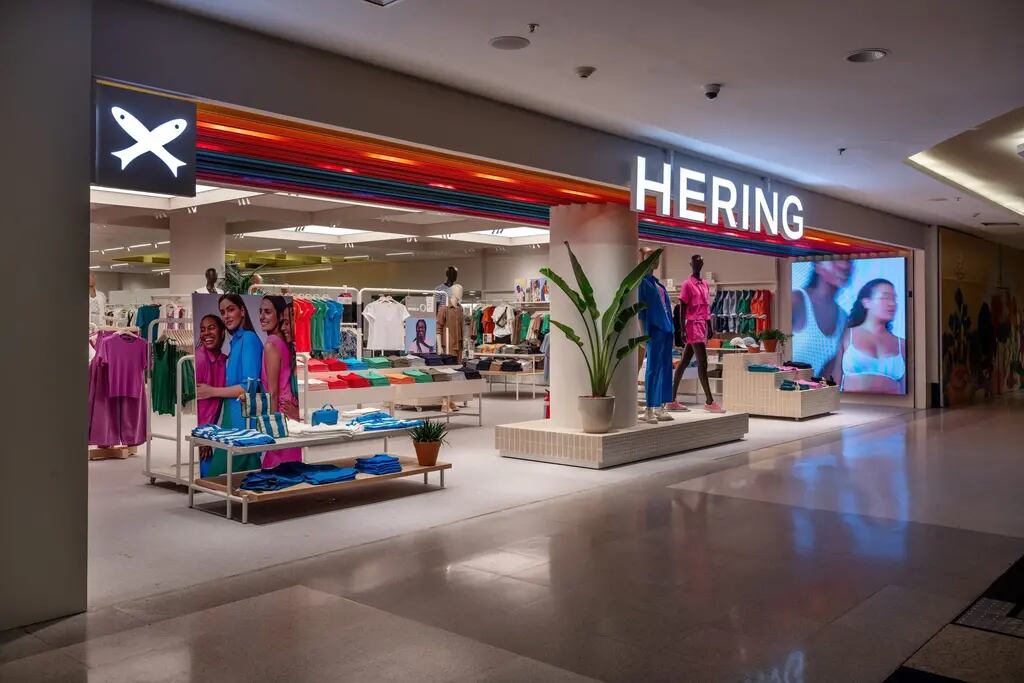 La marca brasileña de ropa Hering vuelve a Argentina en 2024