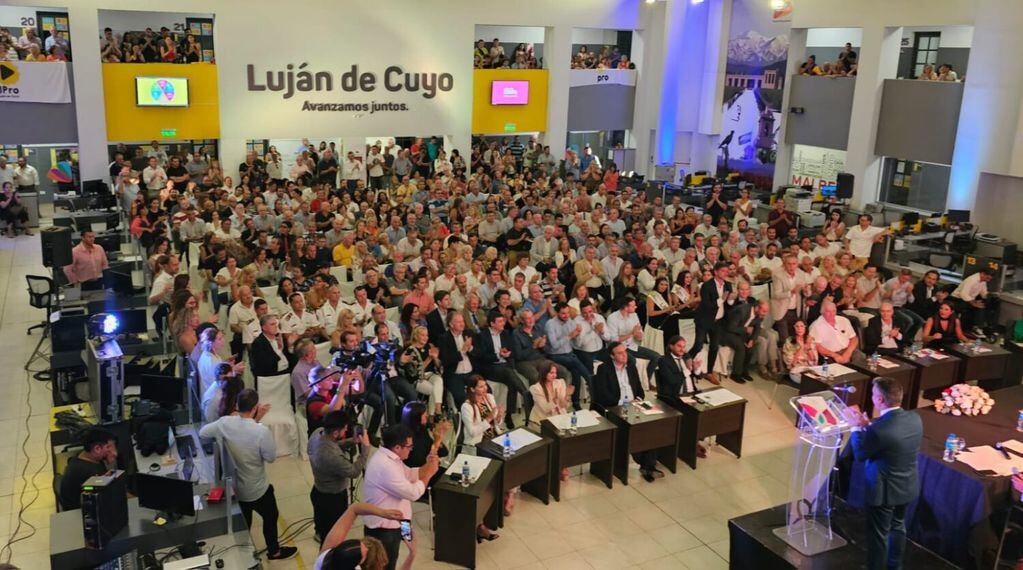 Apertura de sesiones en Luján por parte del intendente Sebastián Bragagnolo.