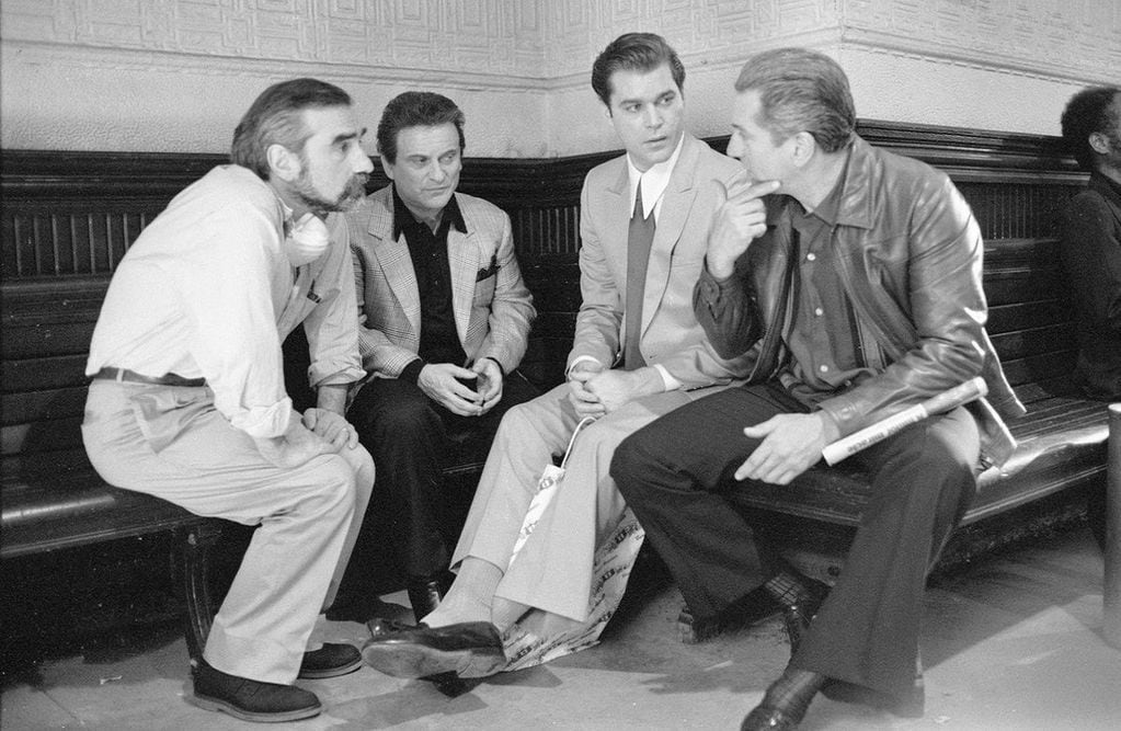 Martin Scorsese, Joe Pesci, Ray Liotta y Robert de Niro en el set de "Buenos muchachos"