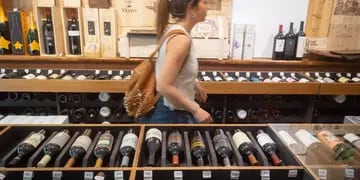 Han vedado la comercializanción de bebidas alcohólicas. En la industria alertan que como el vino es un alimento, está exceptuado. 