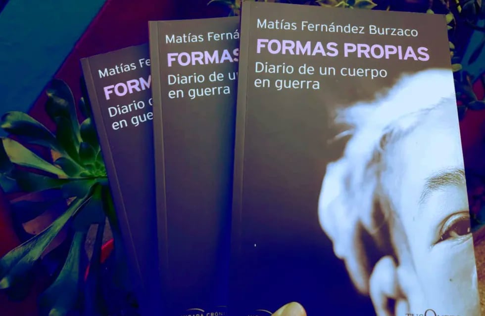 Matías Fernández Burzaco presenta su libro Formas Propias, diario de un cuerpo en guerra.