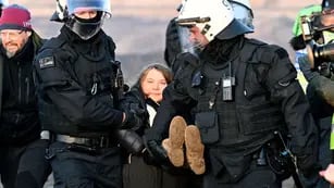 Detuvieron a Greta Thunberg durante una protesta contra mina de carbón en Alemania