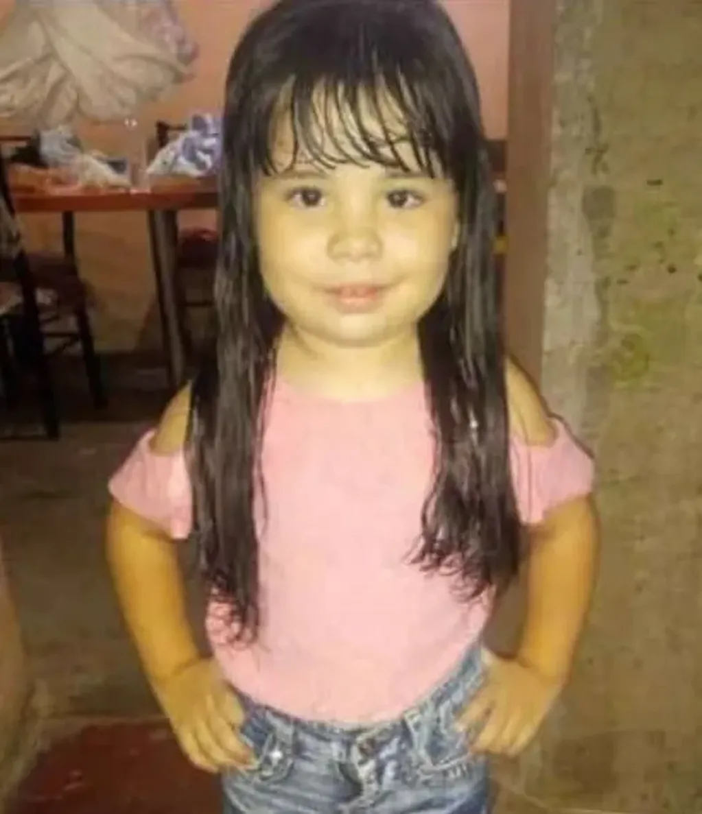 Agostina, de 4 años, era hija única. Falleció aplastada por un portón metálico. Gentileza: Diario de Cuyo
