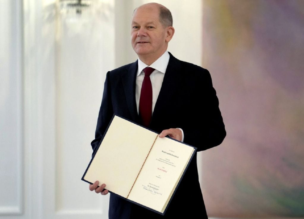 Olaf Scholz tomó juramento como nuevo canciller de Alemania (AP) 