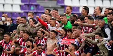 Con un gol de Ángel Correa, el Atlético Madrid de Diego “Cholo” Simeone gritó campeón en España