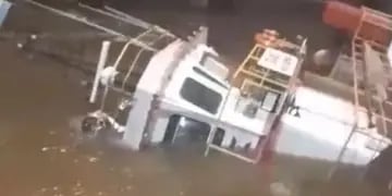 Hundimiento del remolcador en Puerto San Martín