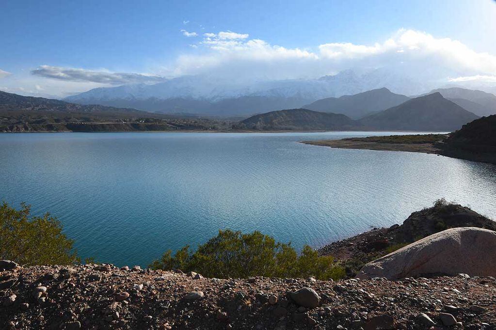 Sector norte del dique Potrerillos - José Gutiérrez / Los Andes  
