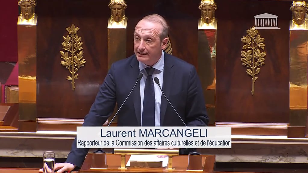 Laurent Marcangeli durante la Asamblea. Foto Captura: Twitter/@LMarcangeli