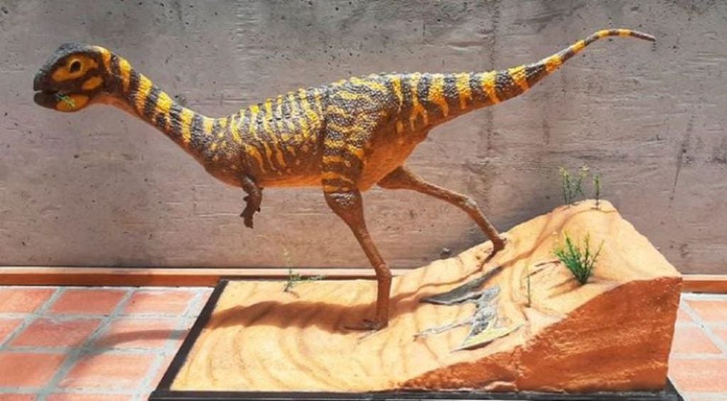 Científicos hallaron restos de un terópodo "sin dientes", pero carnívoro.