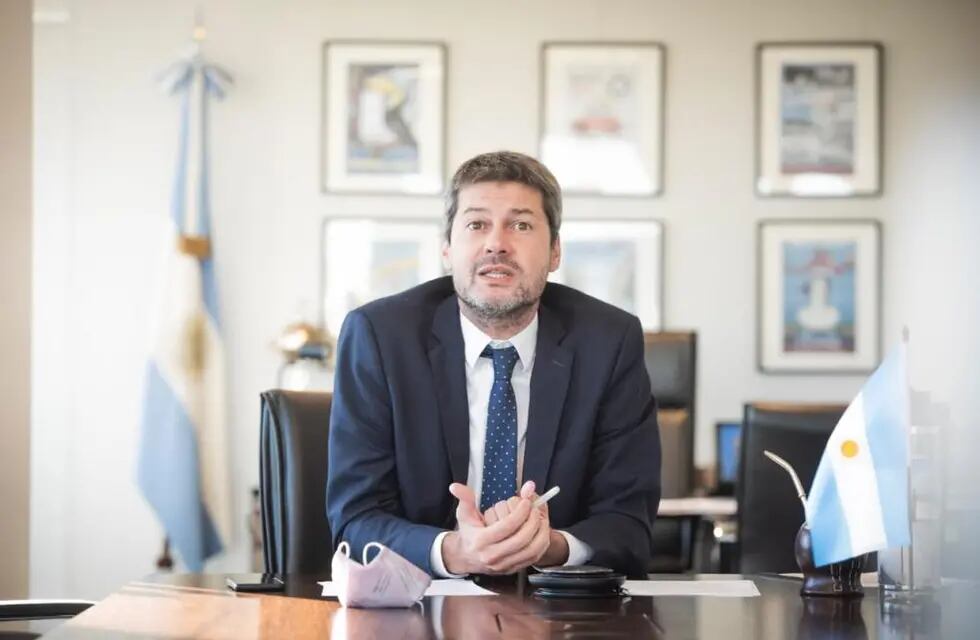 El ministro Matías Lammens habló sobre la concurrencia del público a los esadios de fútbol el último fin de semana. / Gentileza.