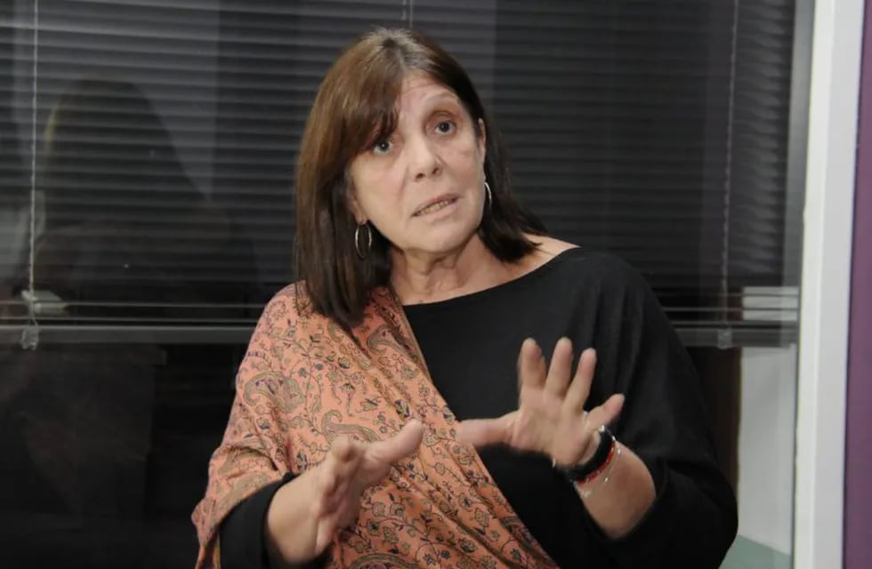 La ministra de Gobierno bonaerense, Teresa García, confirmó hoy que, a partir del lunes, se pasará de la etapa de aislamiento social, preventivo y obligatorio a la de distanciamiento