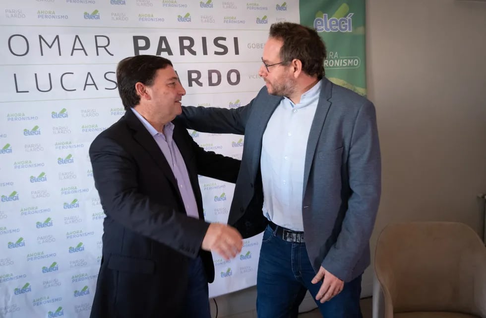 El sector “Ahora Peronismo” presentó formalmente la fórmula Omar Parisi-Lucas Ilardo que disputará la PASO del 11 de junio.
Foto : Ignacio Blanco / Los Andes 