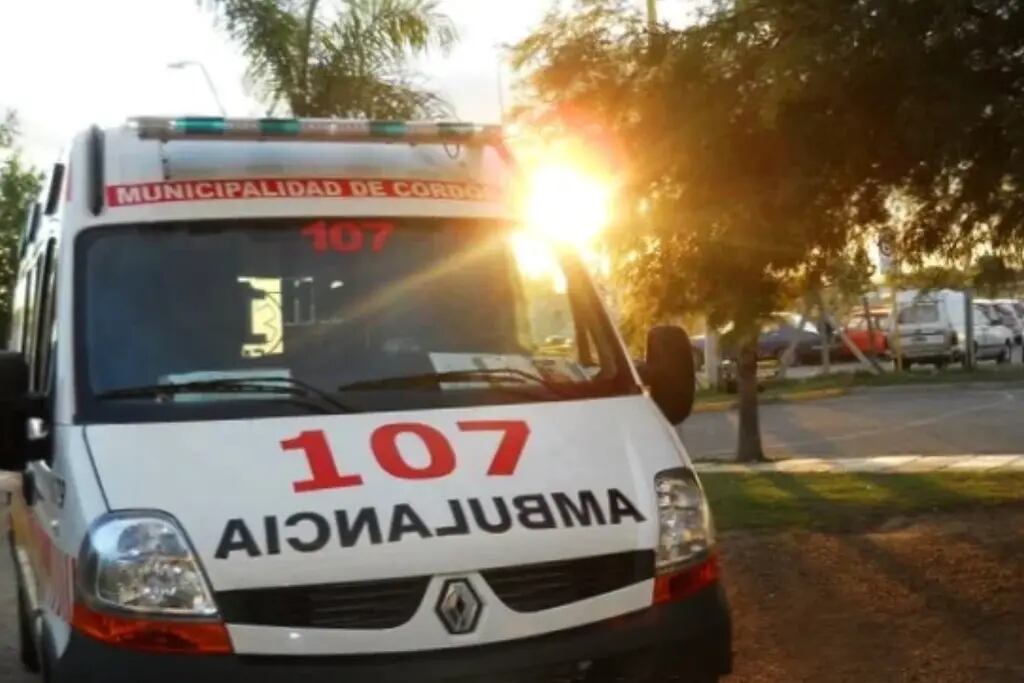 Córdoba: dos menores asaltaron a una médica mientras atendía adentro de una ambulancia
