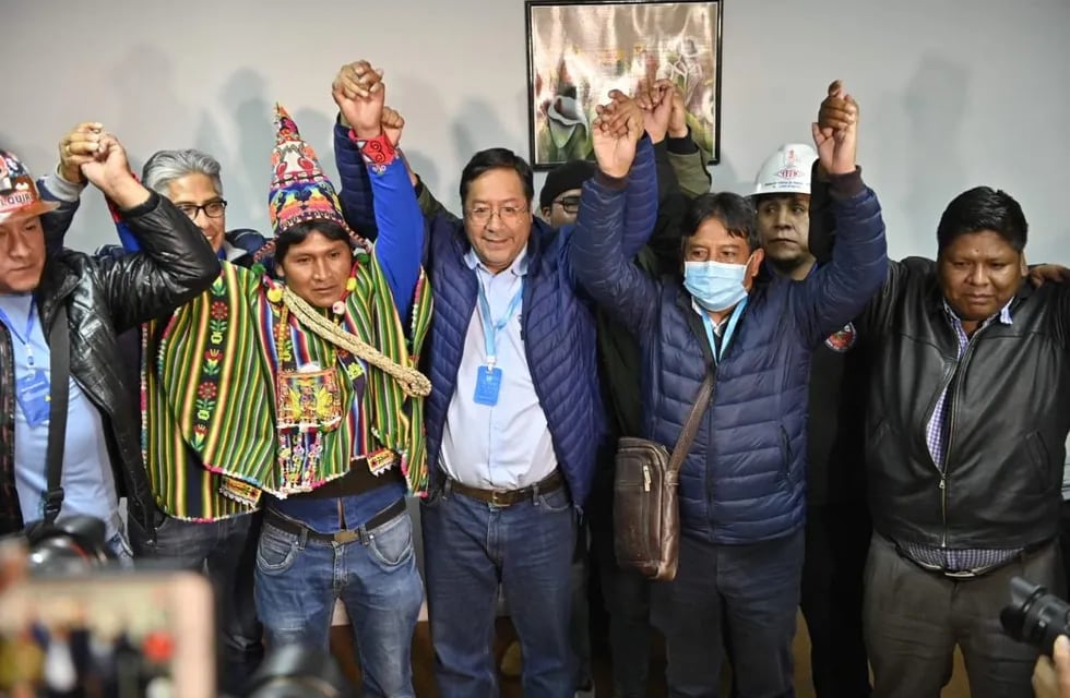 Arce triunfó en las elecciones presidenciales del domingo en Bolivia - Twitter @LuchoXBolivia