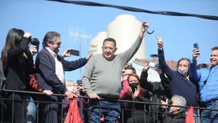 El milagro argentino, anunciado por Stiglitz, ejecutado por D’Elía y comunicado por C5N