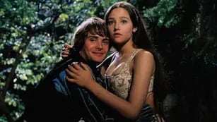 Los protagonistas de Romeo y Julieta demandan a Paramount por obligarles a rodar desnudos cuando eran menores de edad