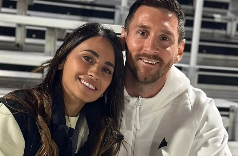 Lio Messi y Antonela Roccuzzo siguen muy enamorados. / Instagram