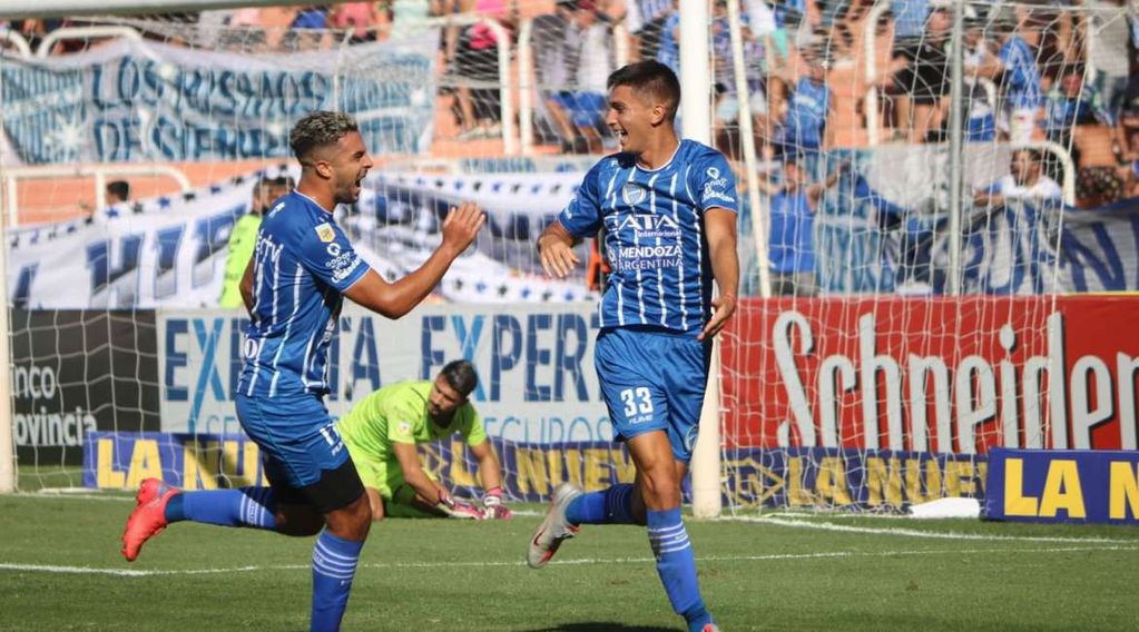 Ojeda de penal y Bullaude por 2, fueron los goleadores del Tomba en el empate ante Independiente de Avellaneda 3-3.