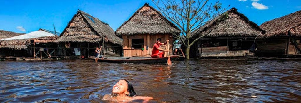 Incluso ha sido llamada la Venecia de la Amazonia, ya que ha buscado adaptarse a la crecida de los ríos