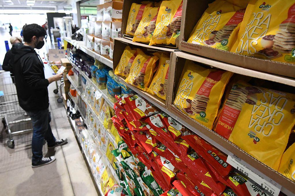 En supermercados, hay productos que acumulan subas por encima del 50% en 2021