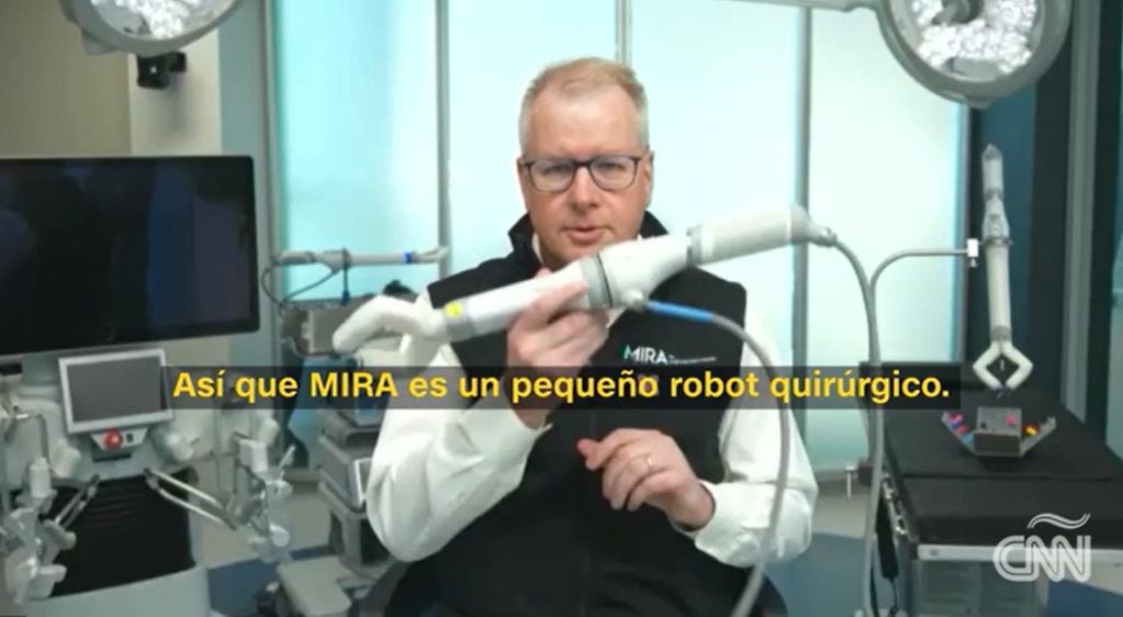 MIRA, el robot que revolucionara la cirugía espacial.