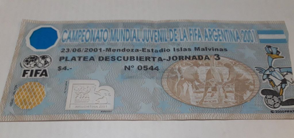 Mundial Sub20 en Argentina: en 2001, las entradas de los partidos en Mendoza decían “Estadio Islas Malvinas”. Foto: Twitter @jammza