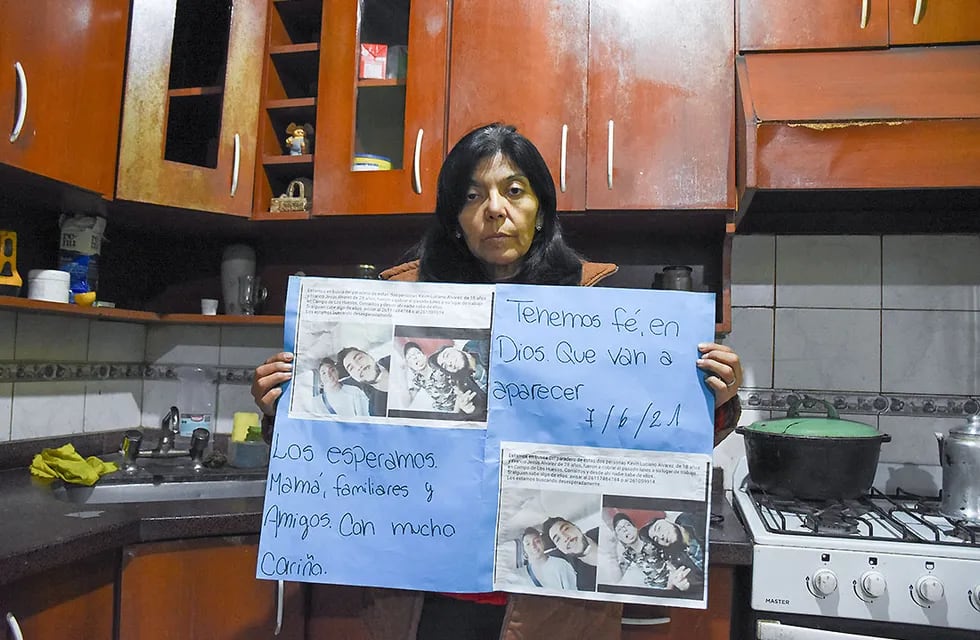 Lidia Freites sigue esperando novedades sobre el paradero de sus hijos, aunque admite que sospecha “de todo el mundo”. Foto: Mariana Villa / Los Andes