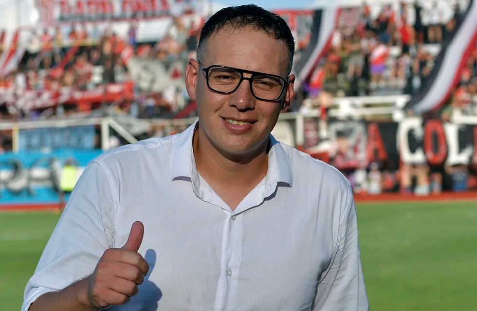 Luis García, entrenador del Deportivo Maipú, sostuvo que a sus dirigidos le faltó efectividad en los últimos partidos. 
Foto: Orlando Pelichotti